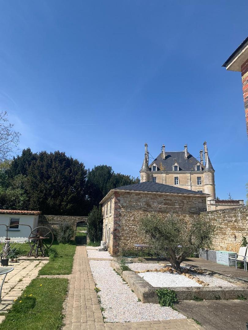 Chateau Le Puybelliard Bed & Breakfast Chantonnay Luaran gambar